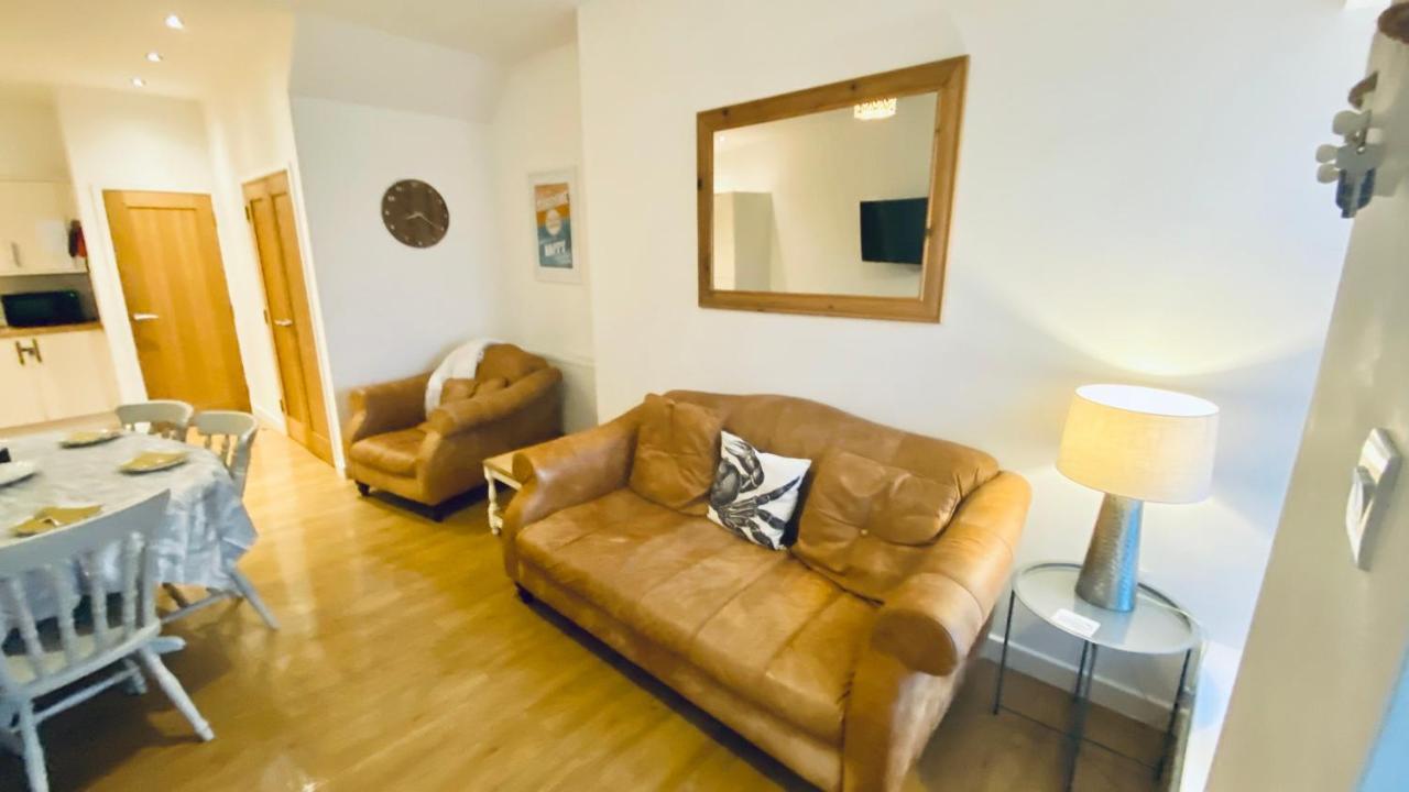 The Bonting Beautiful Three Bed Townhouse Near Harbour And Beach Torquay Ngoại thất bức ảnh